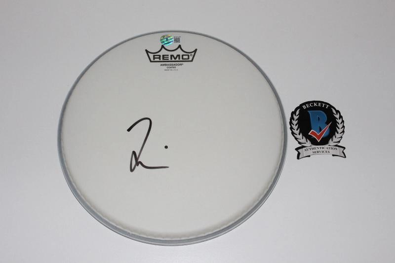 TAYLOR HAWKINS FOO FIGHTERS DRUMMER SIGNED REMO 10" DRUMHEAD BECKETT COA BAS - 2
