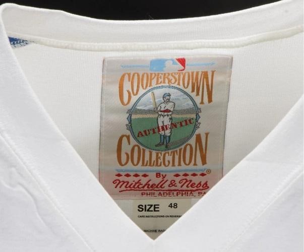 Hank Aaron Signed Atlanta Braves 715 Home Runs Mitchell & Ness Jersey PSA DNA - 5