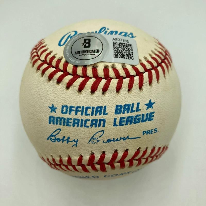 Nice Joe Dimaggio Signed Official American League Baseball Beckett COA - 2