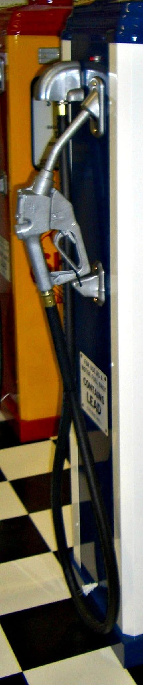 MOBILGAS REPLICA GAS PUMP~(78" HIGH , THE BASE IS 16 1/2" x 16 1/2") - 7