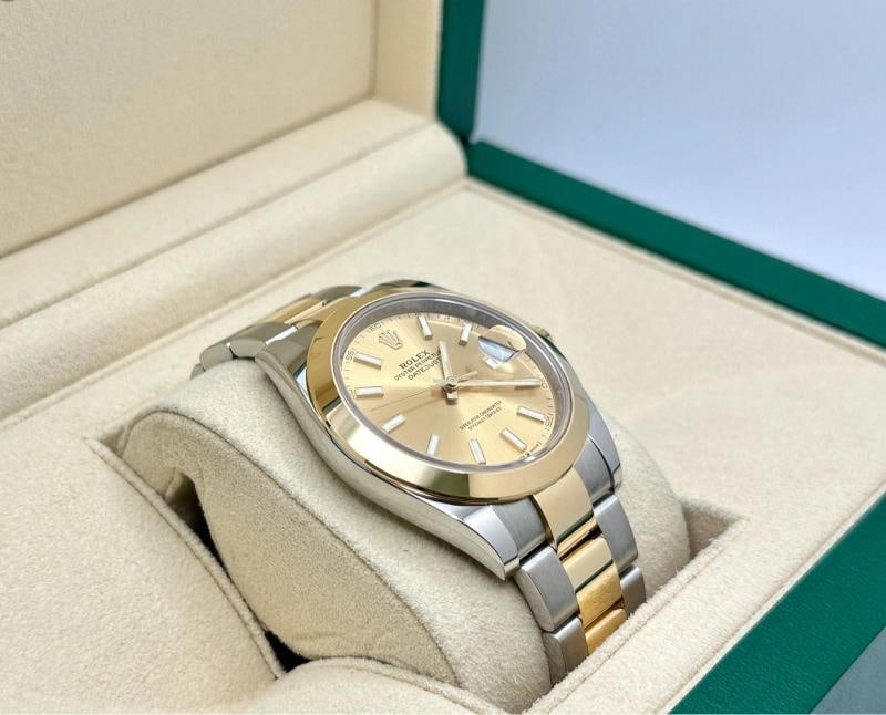 2024 Rolex Datejust 41 126303 Champagne Dial 18K Yellow Gold Steel Box Papers - 5