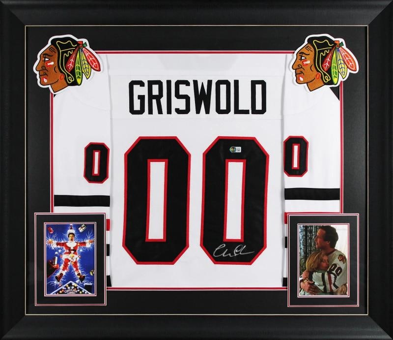 Chevy Chase Christmas Vacation Signed White Santa Clark Framed Jersey BAS Wit 2: Industry: Movies,Original/Reproduction: Original,Autograph Authentication: Beckett,PRODUCT_COA: Beckett,PRODUCT_SIGNED_BY_NAME: Chevy Chase,PRODUCT_SIGNED_BY_BRAND: National Lampoon's Christmas