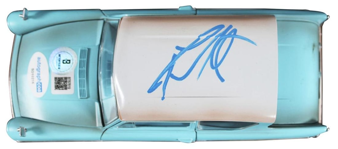 Daniel Radcliffe Harry Potter Signed Jada 1959 Ford Anglia Die Cast Car BAS - 3