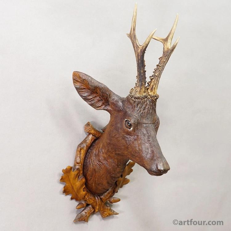 Large Naturalistic Black Forest Carved Deer Trophy, ca. 1920s - 4