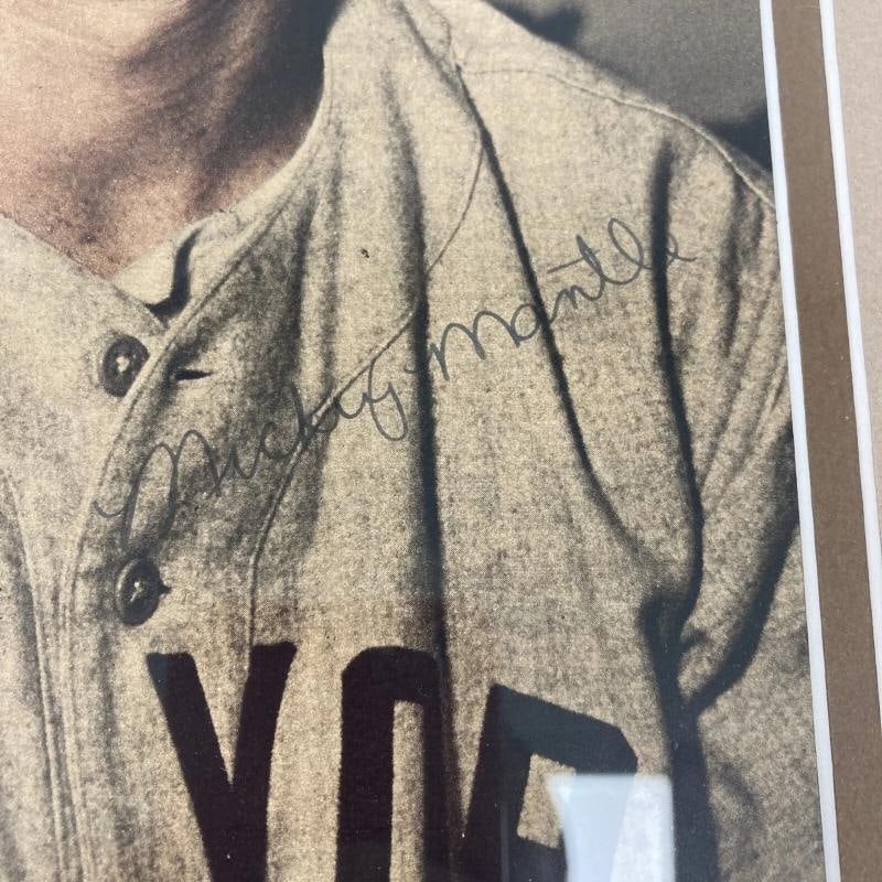 Incredible Mickey Mantle Rookie Era Signed 8x10 Photo From 1954 Bowman Card PSA - 3