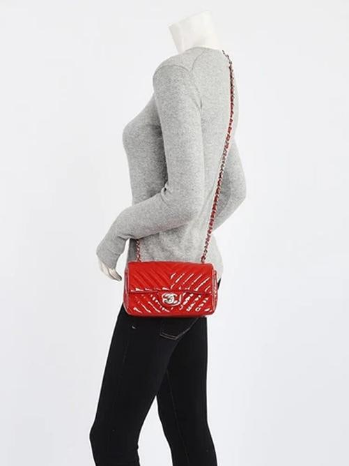 Chanel Red Chevron Quilted Patent Leather Classic Rectangular Mini Flap Bag - 2