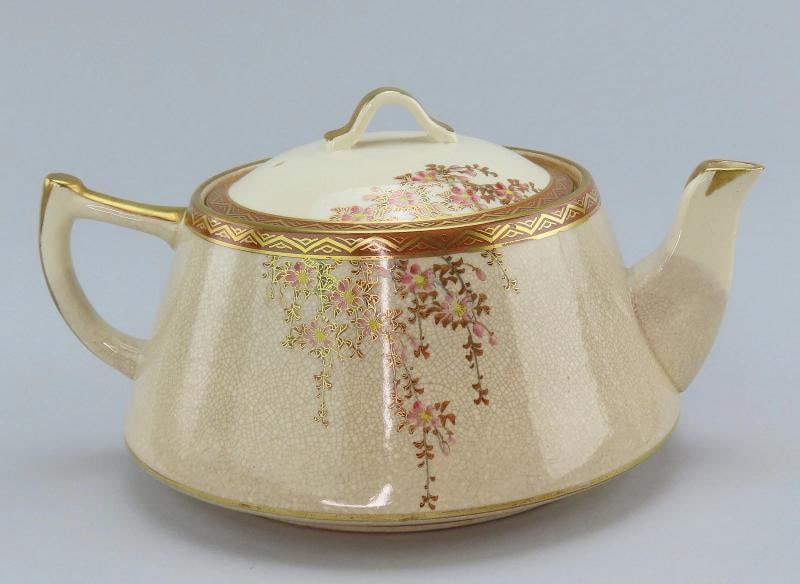 Lovely 21 Piece Japanese Satsuma Tea Set Service for 6 Cherry Blossoms - 2