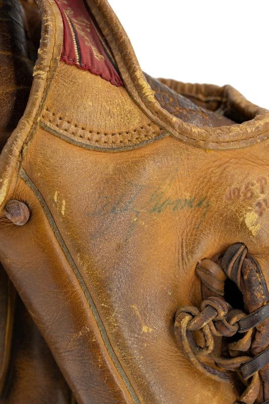 Lefty Gomez Signed Vintage 1950's Rawlings Baseball Glove PSA DNA COA - 3