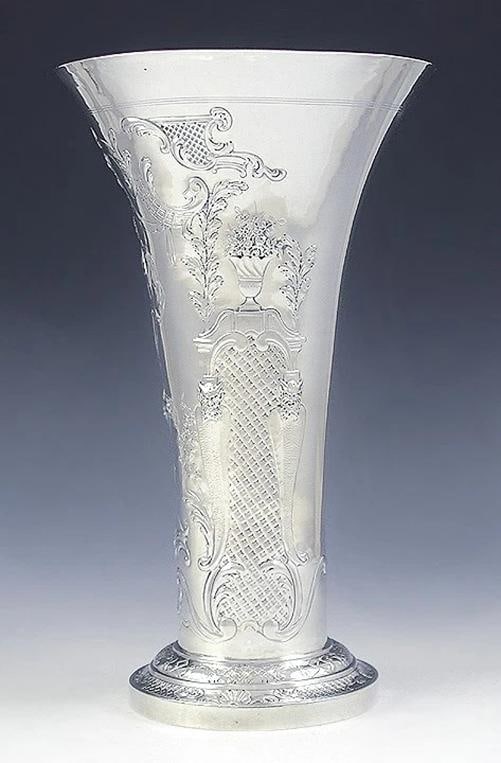 Superb c1900 American Sterling Silver Classical Greco-Roman Motif Trumpet Vase - 2
