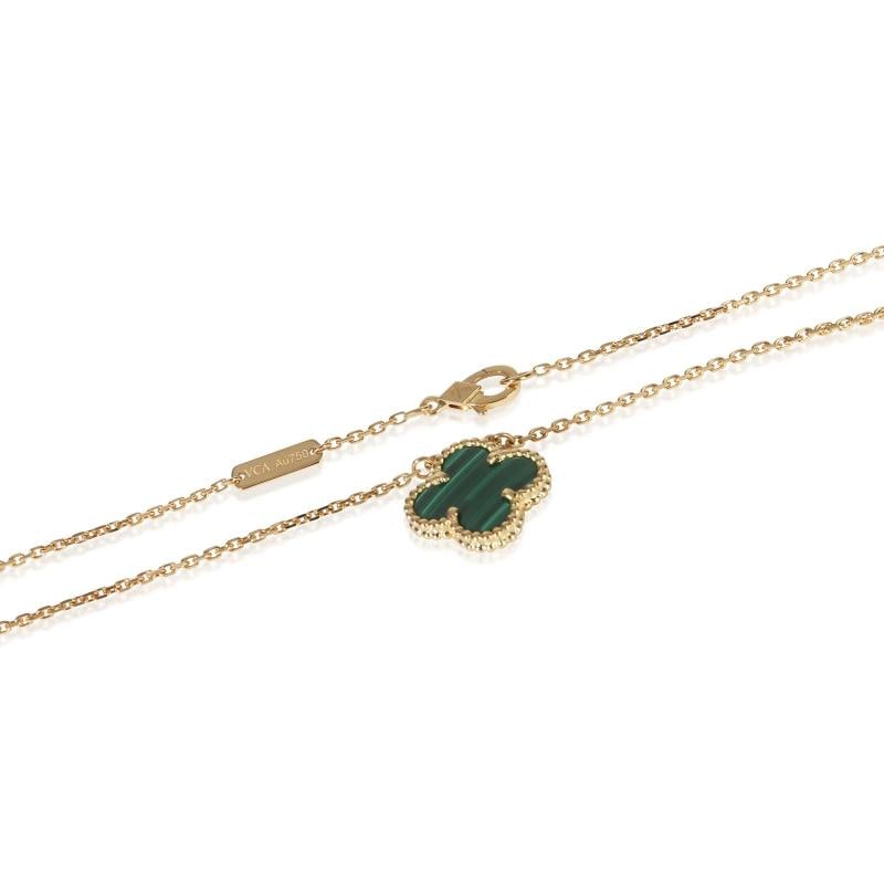 Van Cleef & Arpels Yellow Gold Malachite Vintage Alhambra Pendant - 2