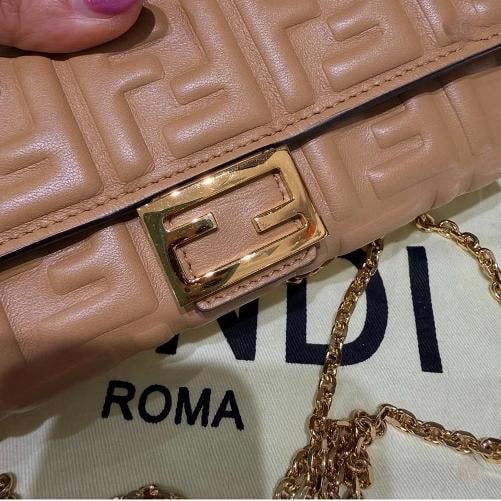 Fendi Continential Wallet on Chain tan leather - 7