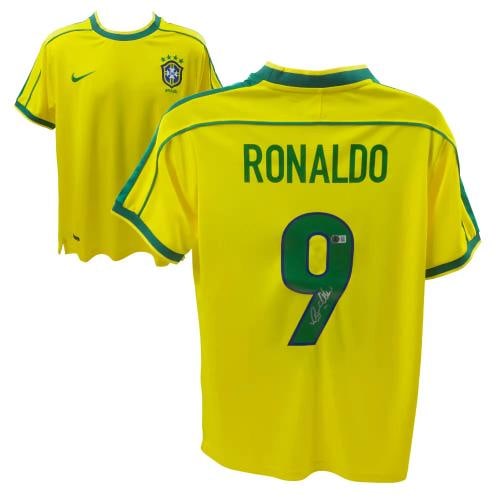 Ronaldo Nazario Signed Brazil FC Home Soccer Jersey #9 with Beckett Witness: Player: Ronaldo Nazario,Sport: Soccer,Signed: Yes,Autograph Authentication: Beckett Authentication Services (BAS),Product: Jersey,Team: Brazil FC,Country of Origin: Brazil
