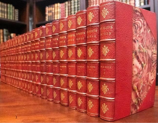 Rosehill Limited Edition Works of George Eliot / 1893: Edition: Rosehill Limited Edition 870 of 1000 Description: Publishers Fine Leather Bindings. George Eliot's Works - Rosehill Limited Edition (1893) Publisher: Estes and Lauriat, Boston Printer: John W