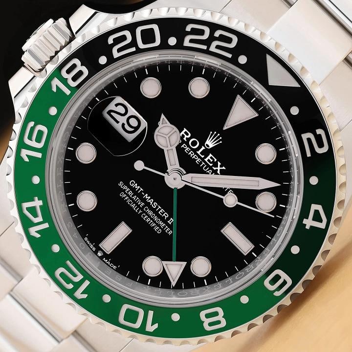 2026 APR CARD ROLEX GMT MASTER II 126720VTNR SPRITE GREEN BLACK OYSTER WATCH: Condition: Pre-owned - Excellent,Brand: Rolex,Gender: Men's,Style: Casual, Dress/Formal, Luxury, Sport, Luxury: Dress Styles,Features: 12-Hour Dial, Chronometer, Date Indicator, Sapphire Crystal,