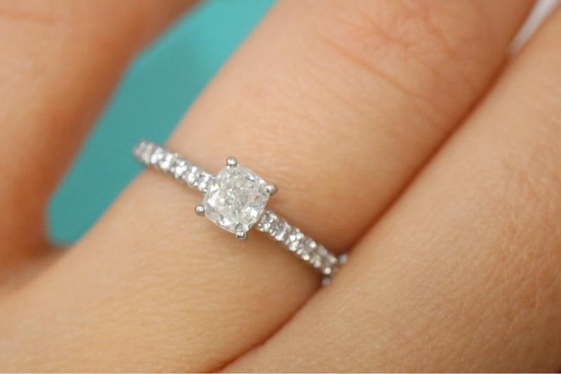 Tiffany & Co Platinum NOVO Cushion Diamond Engagement Ring 0.57ct - 3