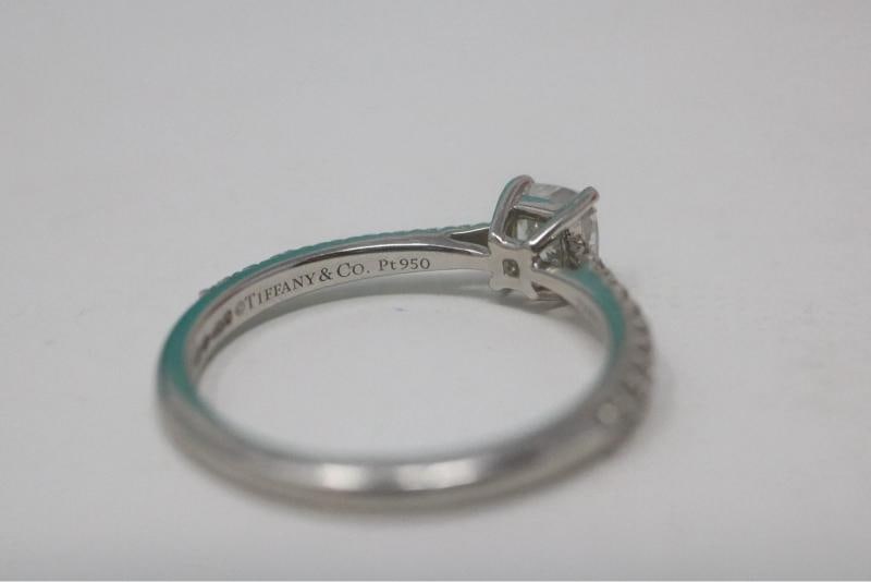 Tiffany & Co Platinum NOVO Cushion Diamond Engagement Ring 0.57ct - 7