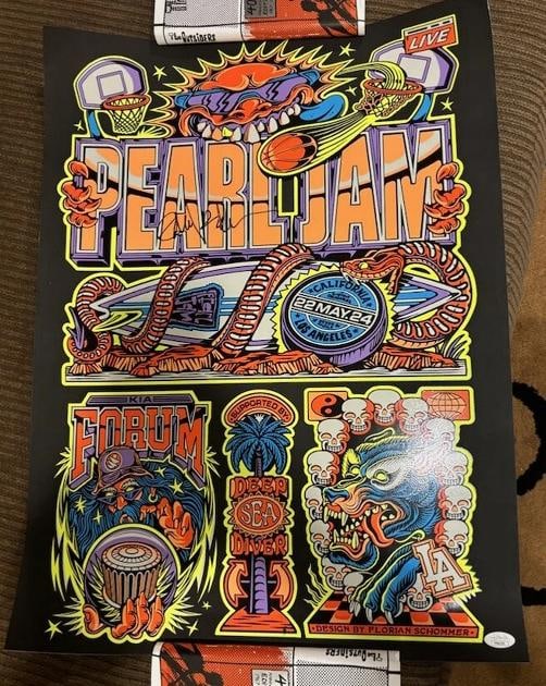 Eddie Vedder Signed Concert Poster LA JSA Autograph Authentic Pearl Jam: Industry: Music,Artist/Band: Pearl Jam,Genre: Rock & Pop,Country of Origin: United States