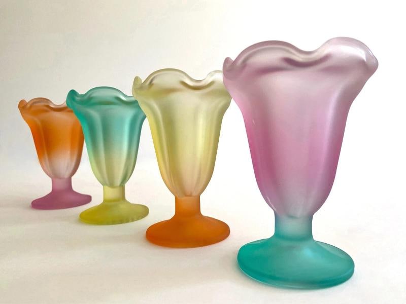MID CENTURY MODERN FROSTED GLASS PASTEL PARFAIT TULIP DESSERT CUPS - SET OF 4 - 5