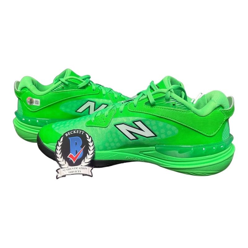Cooper Flagg Signed New Balance Hesi Low V2 NIB SIZE 13 Mavericks Beckett BAS - 4
