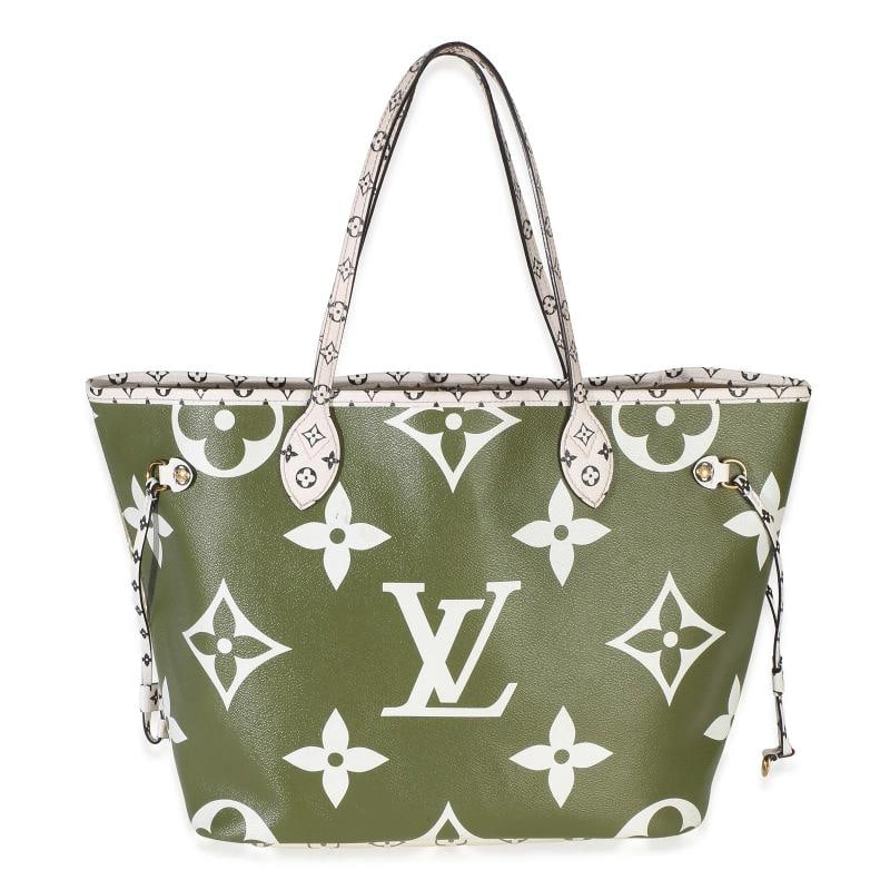 Louis Vuitton Kaki Monogram Giant Neverfull MM: Condition: Pre-owned - Good,Dimensions: 12.5 x 11 x 6.25,Handbag Accessories: None,Bag Width: 12.5 in,Bag Depth: 6.25 in,Bag Height: 11 in,Department: Unisex,Style: Tote,Material: Canvas,Color: Green;