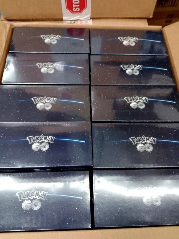 10x Pokemon Go TCG ETB Elite Trainer Box in Case: Condition: New/Factory Sealed: A brand-new, unused, unopened, undamaged item (including handmade items).. ,Convention/Event: PokÃƒÂ©mon League,Card Size: Standard,Autographed: No,S