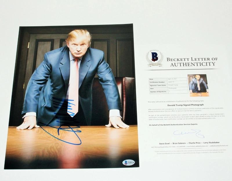 PRESIDENT DONALD J. TRUMP SIGNED 11x14 PHOTO BECKETT COA MAKE AMERICA GREAT 2024: President: Donald Trump,Autograph Authentication: Beckett,Signed: Yes,Country of Origin: United States