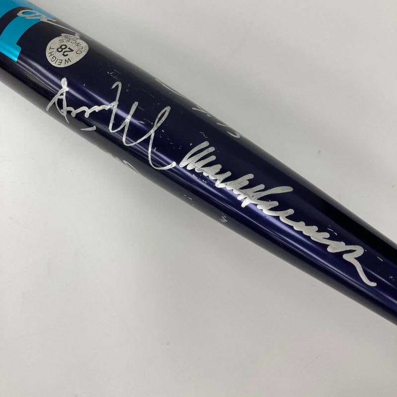 Michael Jordan 1993 Michael Jordan's Air Force Team Signed Baseball Bat Beckett - 10