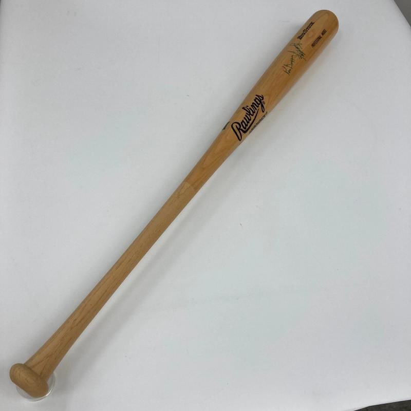 Ken Griffey Jr. & Ken Griffey Sr. Signed Rawlings Baseball Bat JSA COA - 3