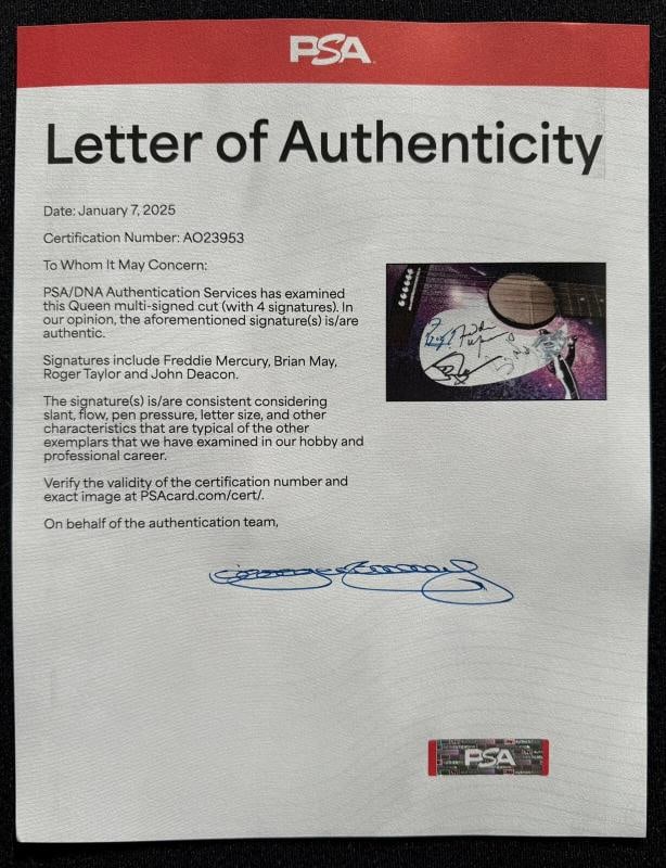 QUEEN: Freddie Mercury, Brian May, Roger Taylor & John Deacon Signed Fender Guitar (PSA) - 3