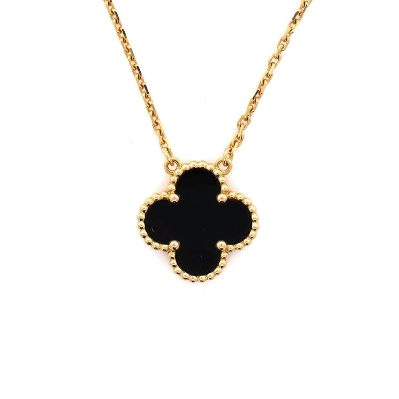 Van Cleef & Arpels Vintage Alhambra Pendant Necklace 18K Yellow Gold and Onyx - 3