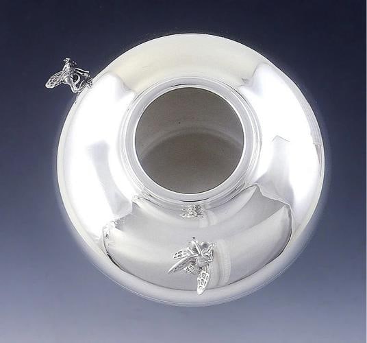 Fabulous English Sterling Silver Vase or Pot by Thistle & Bee - 4