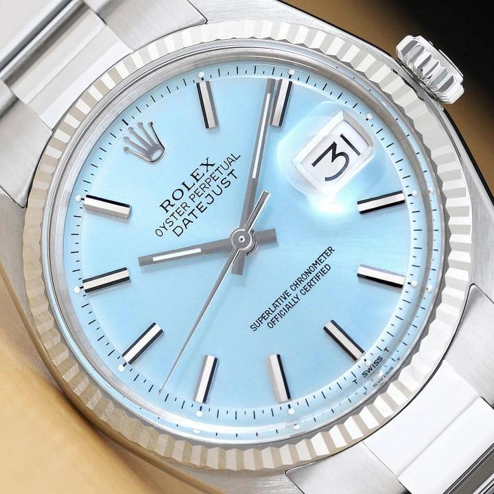 ROLEX MENS DATEJUST ICE BLUE 18K GOLD STAINLESS STEEL WATCH w/ OYSTER BRACELET: Condition: Pre-owned - Excellent,Bezel Color: Silver,Max Wrist Size: 7.26-7.5 in,Number of Jewels: 26 Jewels,Indices: Stick Indexes, 12-Hour Dial,Bezel: Rolex 18K White Gold Fluted Bezel,Band/Strap: