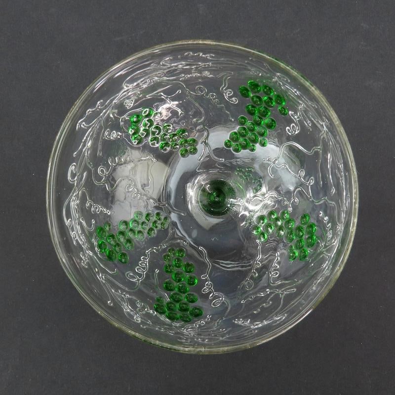 11 Fabulous 2oz Alsace-Style Wine Glasses Green Grape Clusters Textured Design - 6