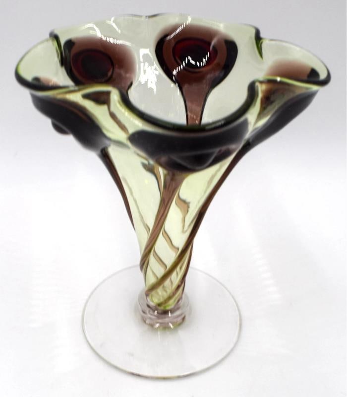 Stuart & Sons Art Nouveau Cairngorm Peacock Eye Art Glass Vase, Circa 1900 - 5