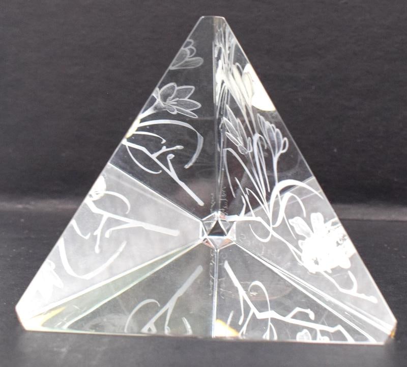 Steuben Crystal Paperweight, Tussie Mussie Paperweight, Signed - 3