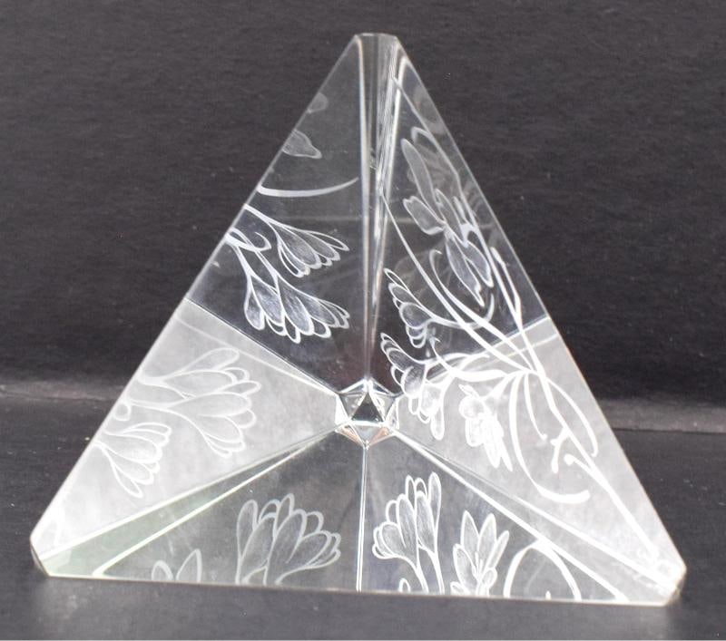 Steuben Crystal Paperweight, Tussie Mussie Paperweight, Signed - 4