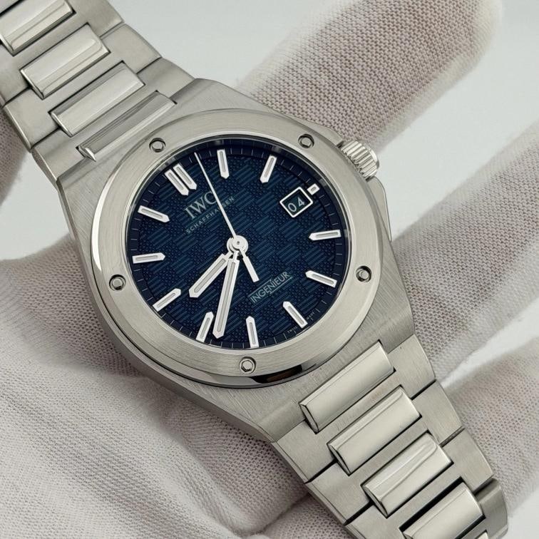 2024 IWC Ingenieur Automatic IW328903 40mm Aqua Blue Dial Steel Box Paper - 5