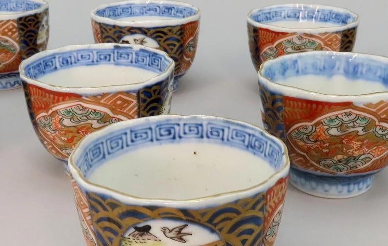 Mid 1800s Antique 10 Japanese Imari Small Cups 2 1/8 in Diameter - 5