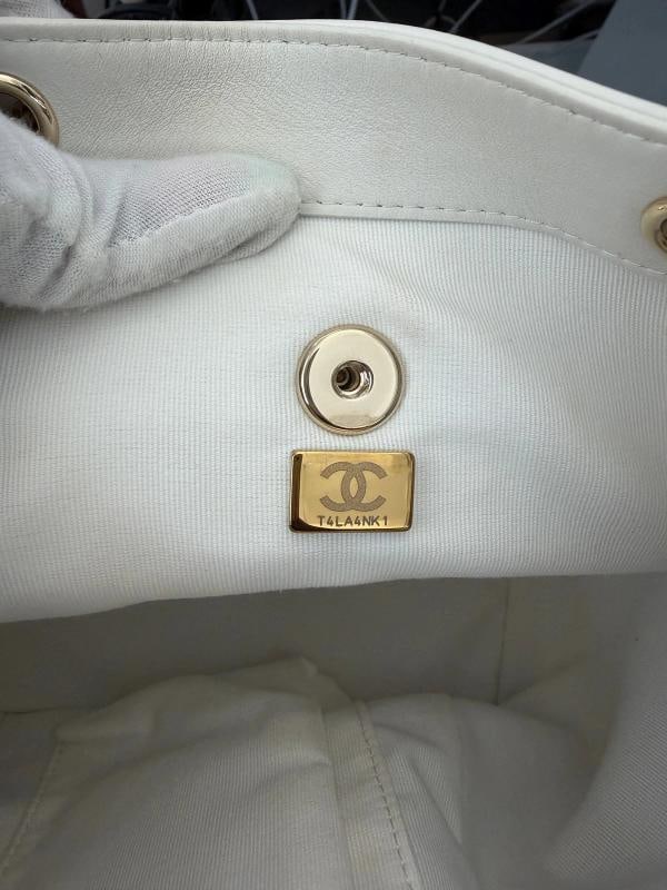 Chanel White Quilted Lambskin Small Duma Drawstring Backpack - 3