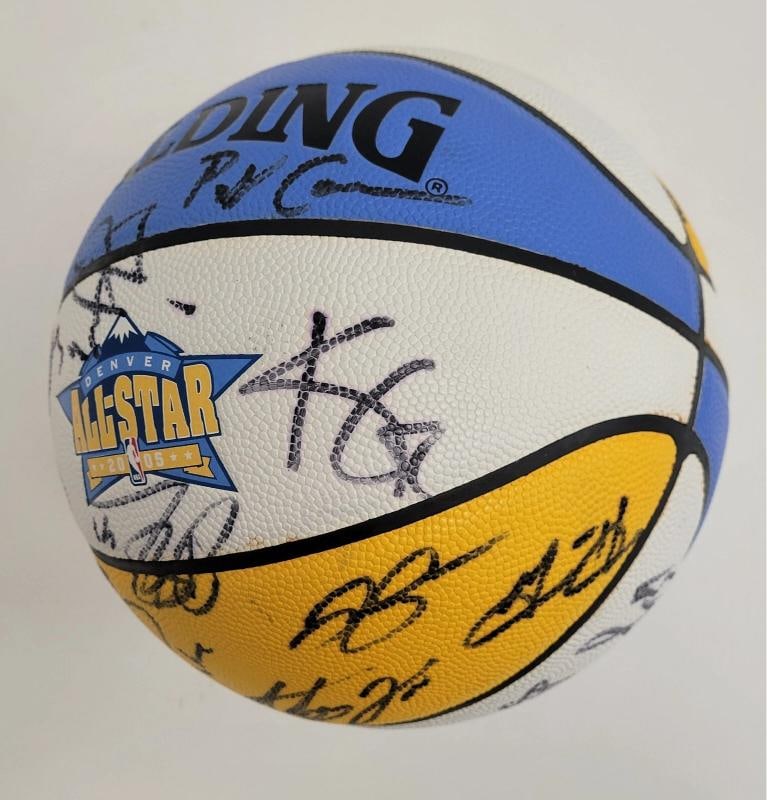 Kobe Bryant Shaq Tim Duncan 2005 All Star Game Team Signed Basketball Beckett - 9