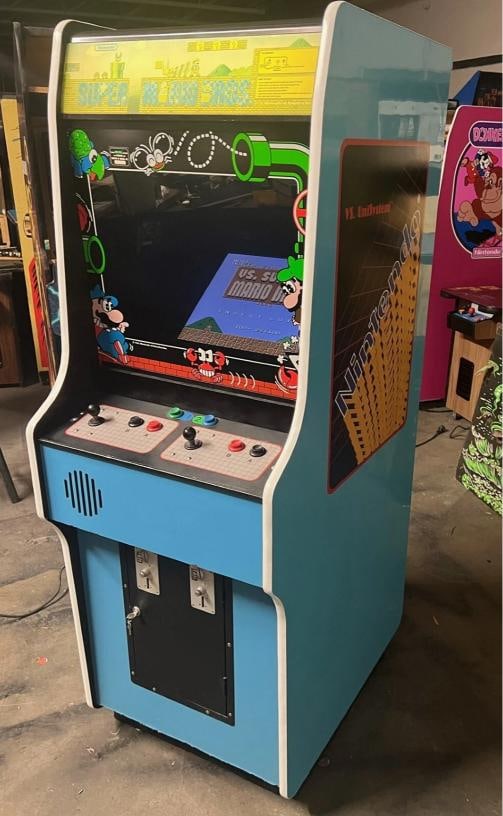 SUPER MARIO BRO - NINTENDO VS ARCADE MACHINE by NINTENDO 1987 (Excellent) *RARE* - 10