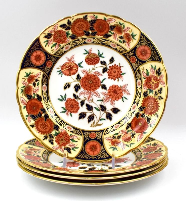 4 Royal Crown Derby Imari Antique Chrysanthemum Accents Plates Set of 4: Measures 8 1/2" diameter by 7/8" deep..