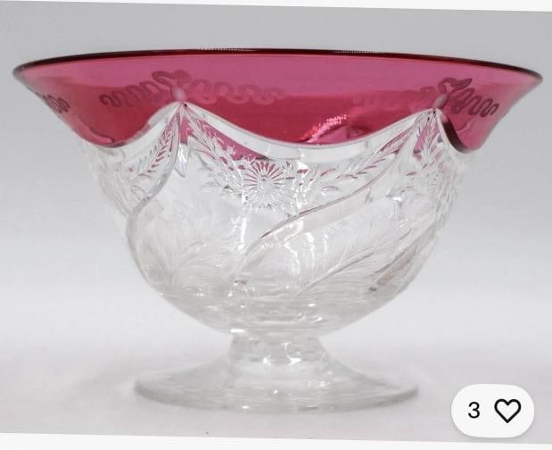 Fine Steuben Gold Ruby Engraved Cut Glass Bowl - Signed: Measures 4 5/8" diameter by 2 3/4" deep. .