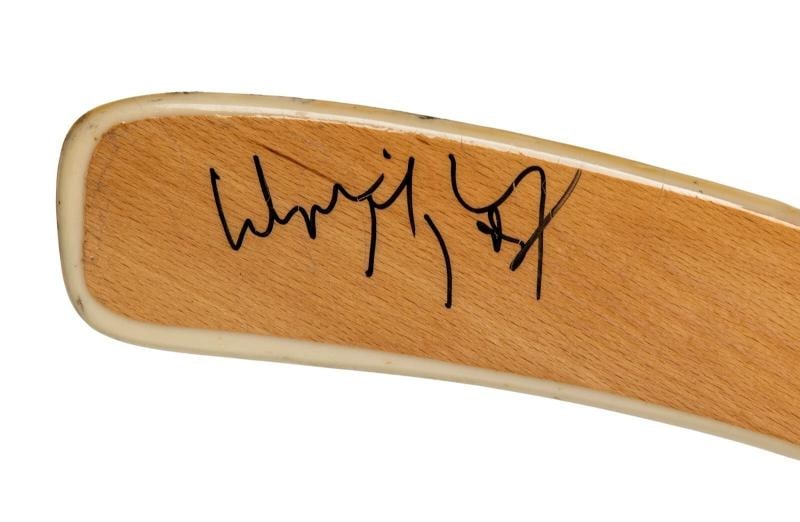 Wayne Gretzky Signed Game Model Hockey Stick Beckett COA - 3