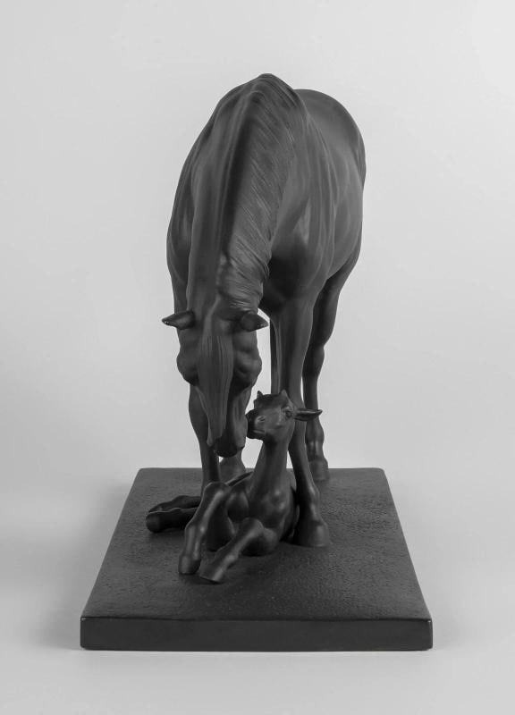 LLADRO MARE AND FOAL SCULPTURE #12560 BRAND NIB HORSES STONEWARE SAVE$ LARGE F/S - 5