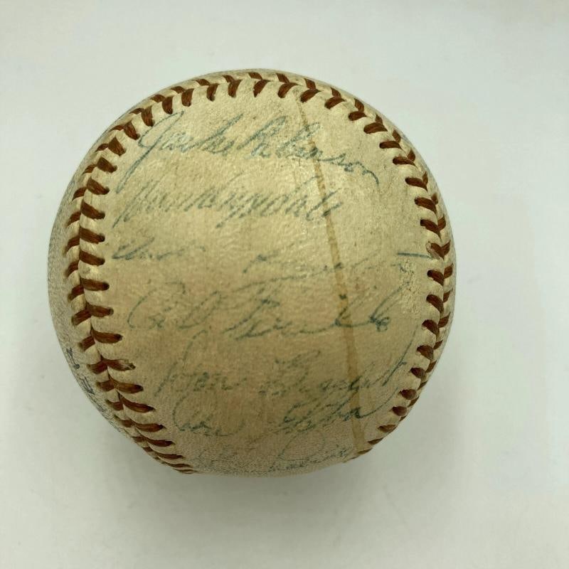 Jackie Robinson 1957 Brooklyn Dodgers Team Signed Baseball JSA COA: The ball also exhibits the signature of Jackie Robinson, who retired after the 1956 season.: Jackie Robinson (HOF, retired), Roy Campanella (HOF), Don Drysdale (HOF), Gil Hodges (soon to be HOF), Pee