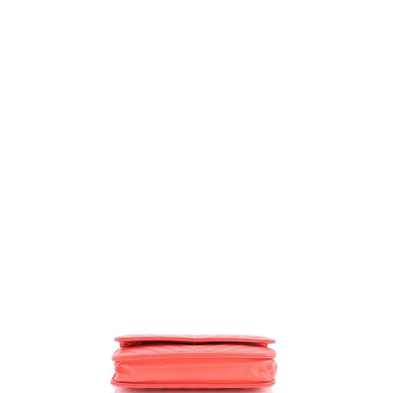 Chanel Wallet on Chain Chevron Caviar - 4