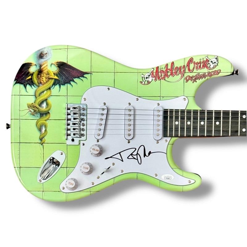 Motley Crue Signed Guitar Lot (4) JSA COA Tommy Lee Nikki Sixx Vince Neil Mars! - 2