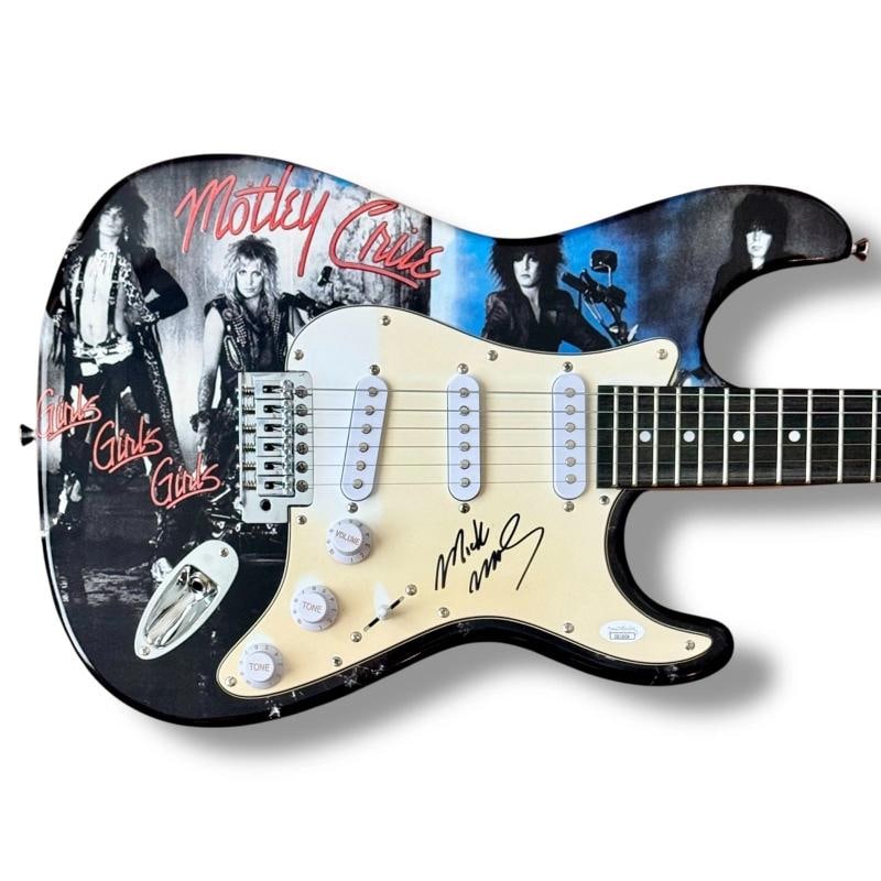 Motley Crue Signed Guitar Lot (4) JSA COA Tommy Lee Nikki Sixx Vince Neil Mars! - 4