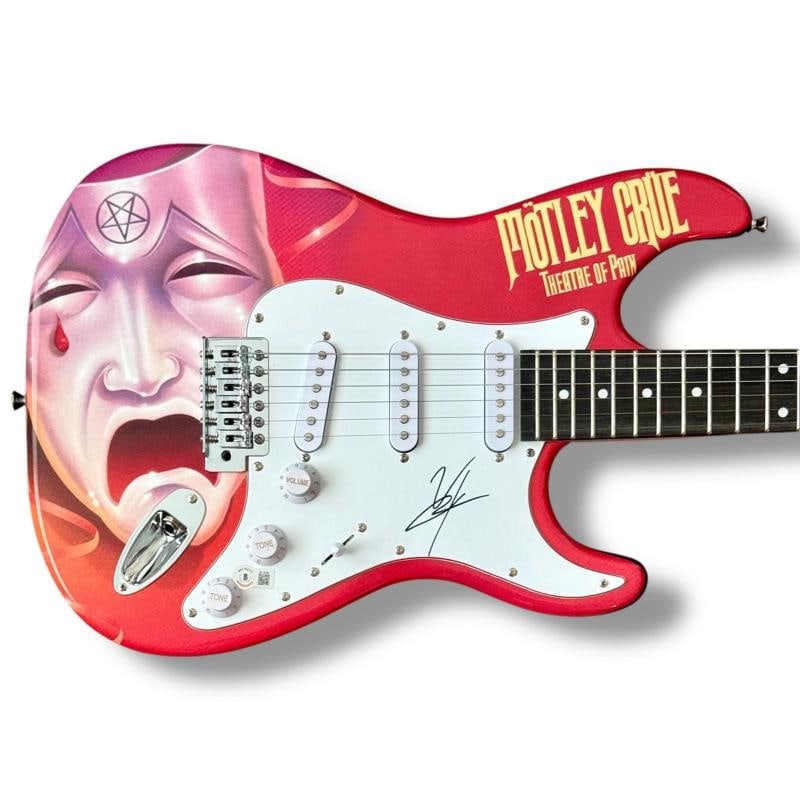 Motley Crue Signed Guitar Lot (4) JSA COA Tommy Lee Nikki Sixx Vince Neil Mars! - 5